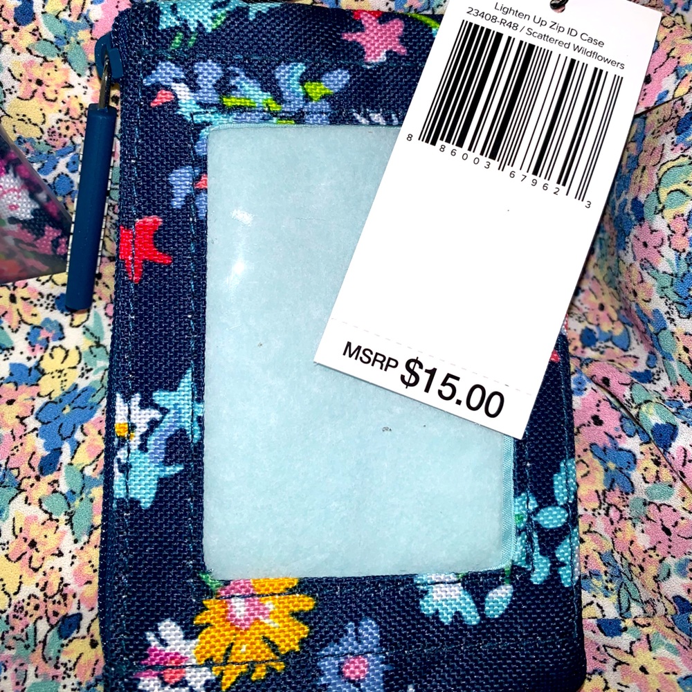 Vera Bradley zip is case